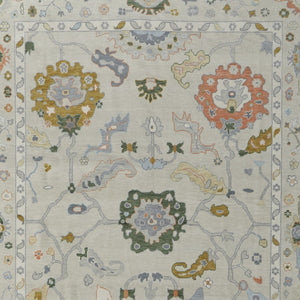 HomeRoots 4' Hand-Knotted Wool Area Rug with Floral Design in Gray, Ivory, and Gold - Cozy Elegance for Any Room 2' X 3' 566328