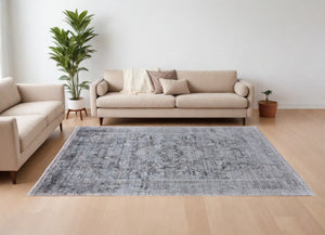 HomeRoots 4' Luxurious Gray and Silver Oriental Area Rug - Vintage Style, Durable Power Loom Construction 7' X 10' 566361