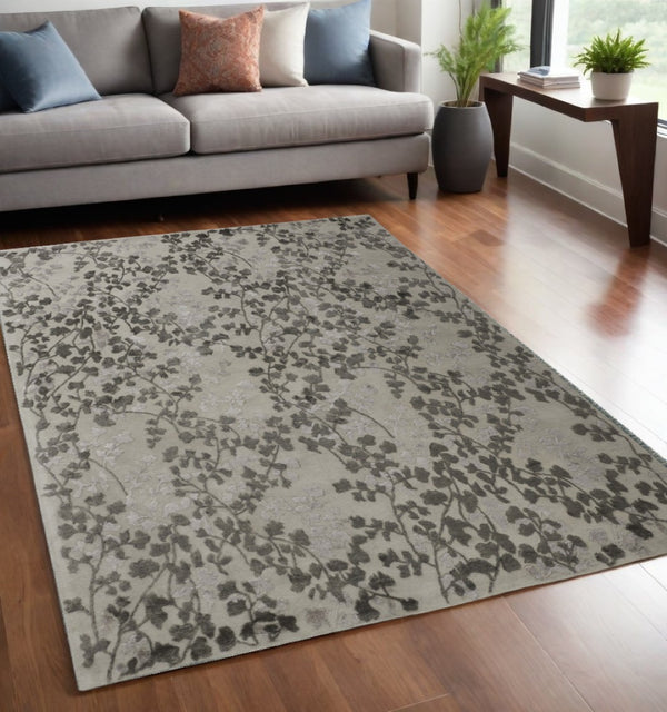 HomeRoots 5' Elegant Hand-Tufted Floral Area Rug in Soft Taupe and Rich Brown for Timeless Home Décor 5' X 8' 566382