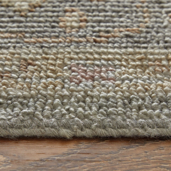 HomeRoots 4' Gray and Gold Hand-Knotted Wool Oriental Area Rug with Elegant Fringe for Timeless Home Style 9' X 13' 566405