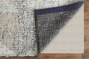 HomeRoots 4' Gray and Ivory Wool Geometric Area Rug - Handcrafted Comfort for Stylish, Family-Friendly Spaces 9' X 13' 566411