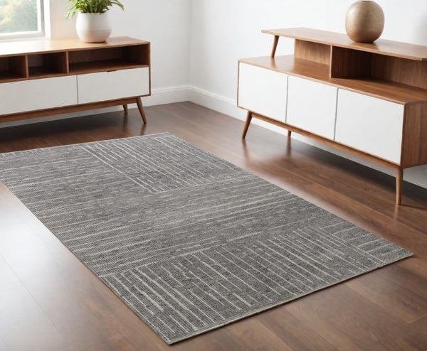 HomeRoots 4' Hand-Knotted Gray and Ivory Wool Area Rug – Timeless Checkered Design for Modern and Traditional Homes 4' X 6' 566414