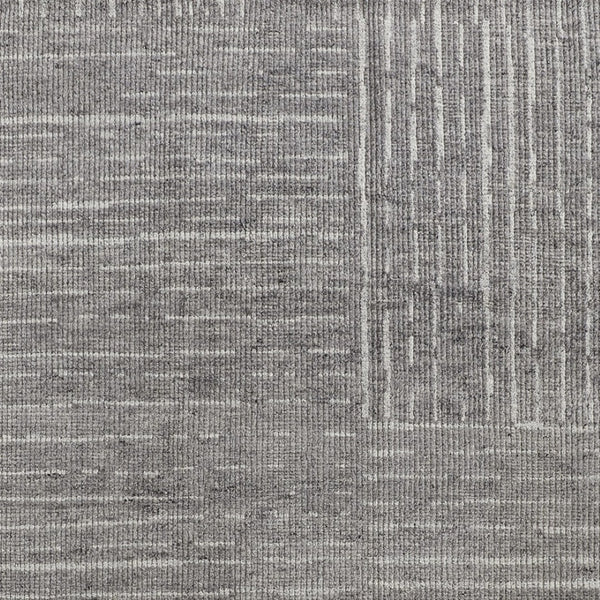 HomeRoots 4' Hand-Knotted Gray and Ivory Wool Area Rug – Timeless Checkered Design for Modern and Traditional Homes 6' X 9' 566415
