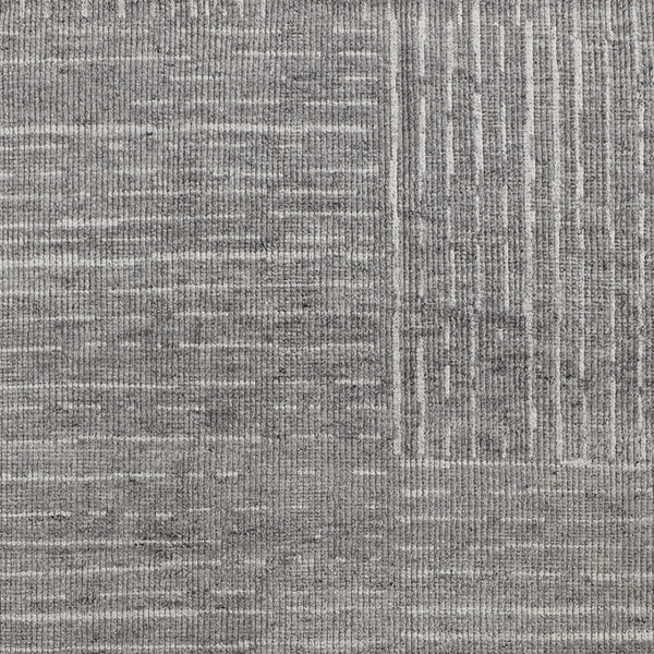 HomeRoots 4' Hand-Knotted Gray and Ivory Wool Area Rug – Timeless Checkered Design for Modern and Traditional Homes 8' X 12' 566417