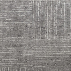 HomeRoots 4' Hand-Knotted Gray and Ivory Wool Area Rug – Timeless Checkered Design for Modern and Traditional Homes 12' X 15' 566419