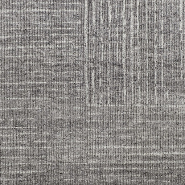 HomeRoots 4' Hand-Knotted Gray and Ivory Wool Area Rug – Timeless Checkered Design for Modern and Traditional Homes 2' X 3' 566420