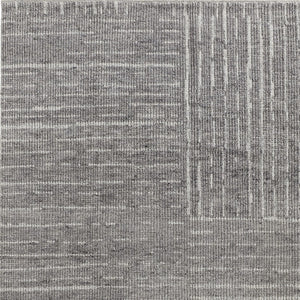 HomeRoots 4' Hand-Knotted Gray and Ivory Wool Area Rug – Timeless Checkered Design for Modern and Traditional Homes 2' X 3' 566420