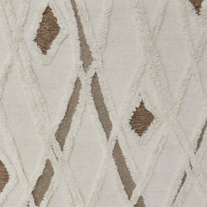 HomeRoots 4' Wool Geometric Area Rug in Ivory, Taupe & Brown - Hand-Tufted, Soft, Durable, Stylish Design 4' X 6' 566449