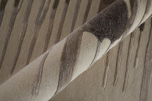 HomeRoots 4' Modern Abstract Hand-Tufted Area Rug in Gray, Ivory, and Blue - Calming Elegance for Any Room 12' X 15' 566468