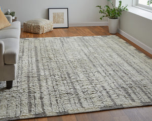 HomeRoots 4' Hand-Woven Wool Area Rug in Gray and Ivory Stripes – Elegant, Durable, Stain-Resistant Design 2' X 3' 566535