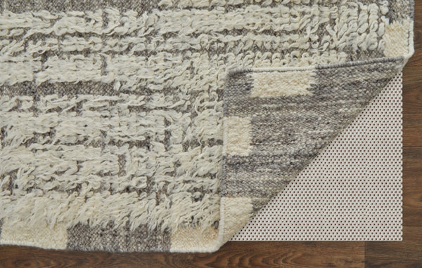 HomeRoots 4' Hand-Woven Wool Area Rug in Gray and Ivory Stripes – Elegant, Durable, Stain-Resistant Design 2' X 3' 566535