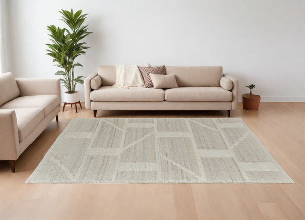 HomeRoots 4' Hand-Woven Wool Area Rug – Elegant Tan and Ivory Geometric Design for Cozy Living Spaces 8' X 10' 566547