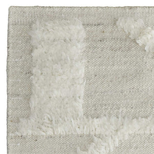 HomeRoots 4' Hand-Woven Wool Area Rug – Elegant Tan and Ivory Geometric Design for Cozy Living Spaces 8' Runner 566551