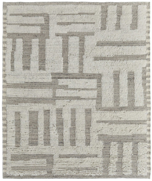 HomeRoots 4' Gray and Ivory Hand-Woven Wool Geometric Area Rug - Durable, Modern Style for Any Room Decor 4' X 6' 566553