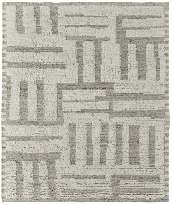 HomeRoots 4' Gray and Ivory Hand-Woven Wool Geometric Area Rug - Durable, Modern Style for Any Room Decor 4' X 6' 566553