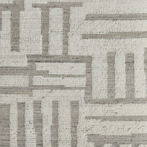 HomeRoots 4' Gray and Ivory Hand-Woven Wool Geometric Area Rug - Durable, Modern Style for Any Room Decor 8' X 10' 566555