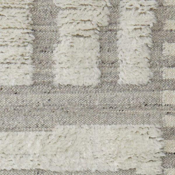 HomeRoots 4' Gray and Ivory Hand-Woven Wool Geometric Area Rug - Durable, Modern Style for Any Room Decor 8' Runner 566559