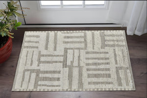 HomeRoots 4' Gray and Ivory Hand-Woven Wool Geometric Area Rug - Durable, Modern Style for Any Room Decor 2' X 3' 566560