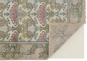 HomeRoots 4' Luxurious Hand-Knotted Wool Area Rug with Floral Design in Soft Ivory, Gray, and Pink Tones 8' X 10' 566630