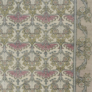 HomeRoots 4' Luxurious Hand-Knotted Wool Area Rug with Floral Design in Soft Ivory, Gray, and Pink Tones 8' X 12' 566631