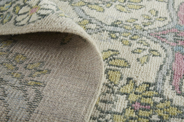 HomeRoots 4' Luxurious Hand-Knotted Wool Area Rug with Floral Design in Soft Ivory, Gray, and Pink Tones 8' Runner 566633