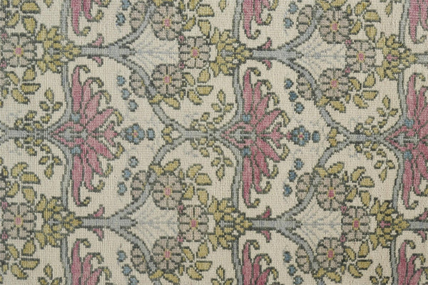 HomeRoots 4' Luxurious Hand-Knotted Wool Area Rug with Floral Design in Soft Ivory, Gray, and Pink Tones 2' X 3' 566635