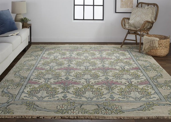 HomeRoots 4' Luxurious Hand-Knotted Wool Area Rug with Floral Design in Soft Ivory, Gray, and Pink Tones 2' X 3' 566635