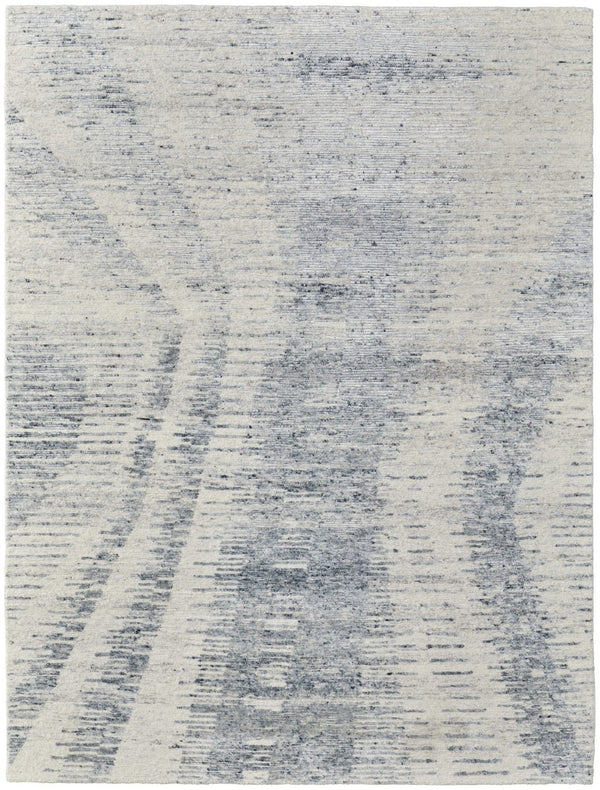 HomeRoots 3' Ivory Gray and Blue Abstract Hand-Knotted Area Rug - Elegant Soft Wool-Blend for Modern Spaces 4' X 6' 566637