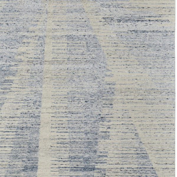 HomeRoots 3' Hand-Knotted Distressed Area Rug in Ivory, Blue & Silver - Modern Abstract Design for Your Home 4' X 6' 566645