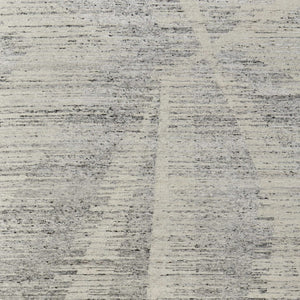 HomeRoots 3' Hand-Knotted Distressed Area Rug in Ivory, Blue & Silver - Modern Abstract Design for Your Home 3' X 5' 566651