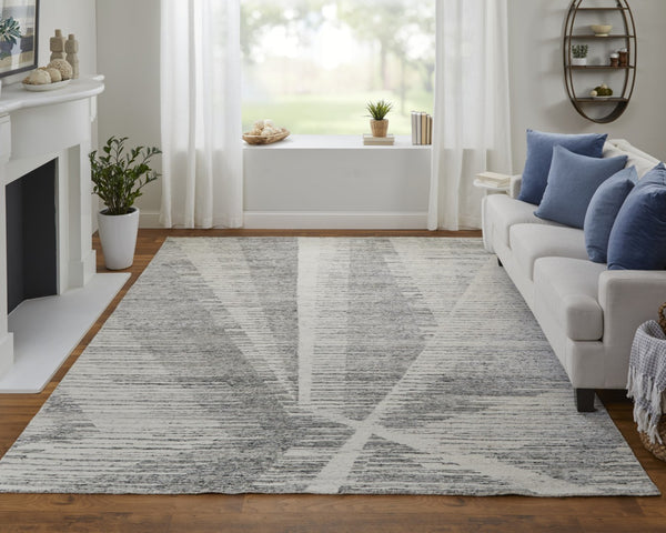 HomeRoots 3' Hand-Knotted Distressed Area Rug in Ivory, Blue & Silver - Modern Abstract Design for Your Home 6' X 9' 566653
