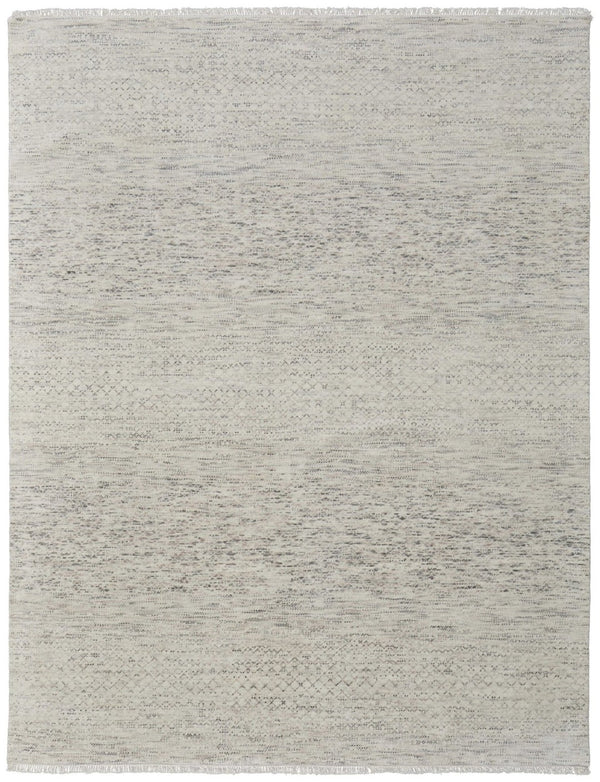 HomeRoots 8' Ivory and Gray Wool Hand-Knotted Area Rug with Fringe - Timeless Style for Any Space 8' X 12' 566674