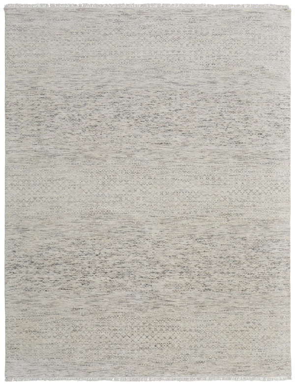 HomeRoots 8' Ivory and Gray Wool Hand-Knotted Area Rug with Fringe - Timeless Style for Any Space 8' X 12' 566674