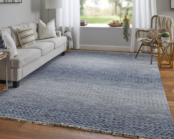 HomeRoots 8' Ivory and Gray Wool Hand-Knotted Area Rug with Fringe - Timeless Style for Any Space 8' X 10' 566687
