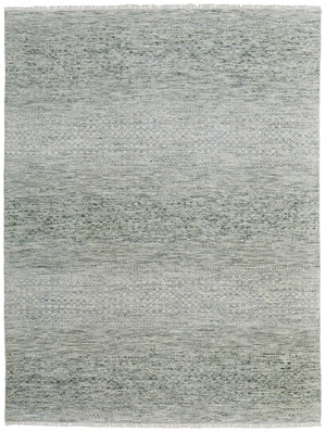 HomeRoots 8' Ivory and Gray Wool Hand-Knotted Area Rug with Fringe - Timeless Style for Any Space 6' X 9' 566693