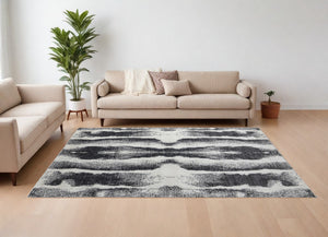 Homeroots 12' X 15' Black And Gray Abstract Hand Woven Area Rug Black Wool Blend 566753