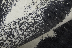 Homeroots 2' X 3' Black And Gray Abstract Hand Woven Area Rug Black Wool Blend 566754