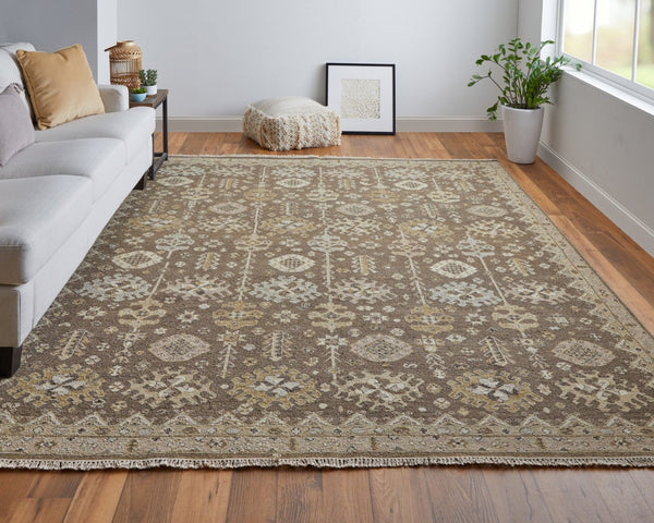 HomeRoots 4' Timeless Gray and Ivory Hand-Knotted Wool Oriental Area Rug with Elegant Fringed Edges 8' X 12' 566764