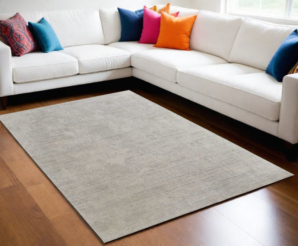 HomeRoots 3' Hand Woven Gray and Ivory Abstract Area Rug – Artisan Crafted for Modern Homes and Cozy Spaces 5' X 8' 566847