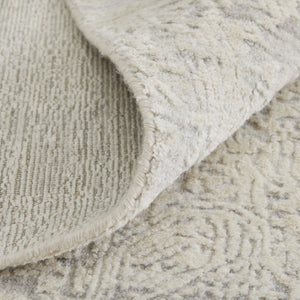 HomeRoots 3' Hand Woven Gray and Ivory Abstract Area Rug – Artisan Crafted for Modern Homes and Cozy Spaces 9' X 12' 566849