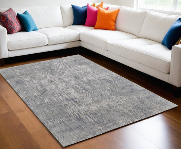 HomeRoots 3' Gray and Silver Abstract Area Rug - Hand-Woven, Contemporary Design for Modern Living Spaces 5' X 8' 566877
