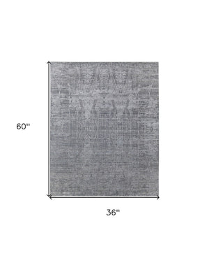 HomeRoots 3' Gray and Silver Abstract Hand-Woven Area Rug - Contemporary Elegance for Your Living Space 3' X 5' 566883