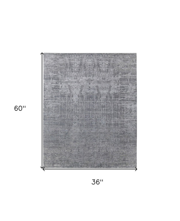 HomeRoots 3' Gray and Silver Abstract Hand-Woven Area Rug - Contemporary Elegance for Your Living Space 3' X 5' 566883