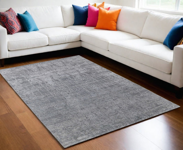 HomeRoots 3' Gray and Silver Abstract Hand-Woven Area Rug - Contemporary Elegance for Your Living Space 5' X 8' 566885