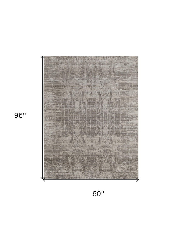 HomeRoots 3' Gray and Silver Abstract Hand-Woven Area Rug - Contemporary Elegance for Your Living Space 5' X 8' 566893