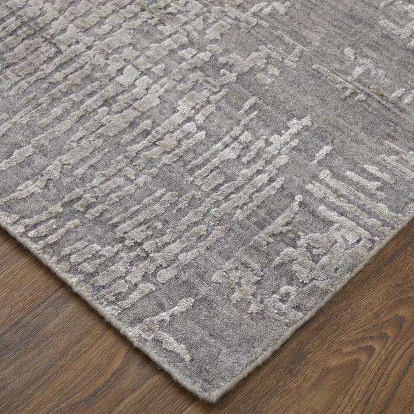 HomeRoots 3' Gray and Silver Abstract Hand-Woven Area Rug - Artisanal Craftsmanship for Modern Spaces 5' X 8' 566907