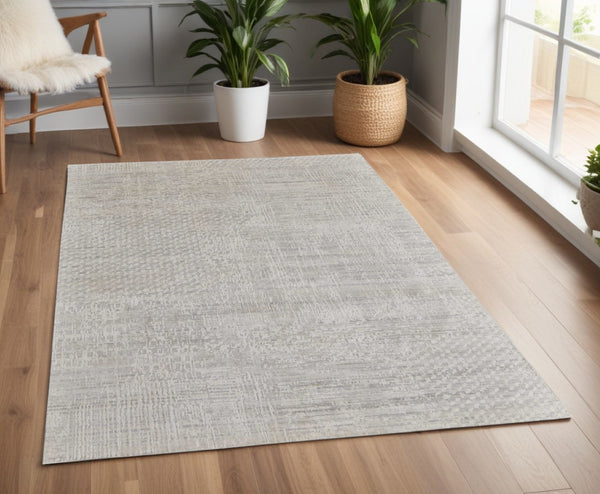 HomeRoots 3' Elegant Hand-Woven Ivory and Gray Abstract Area Rug for Transitional and Bohemian Spaces 4' X 6' 566914