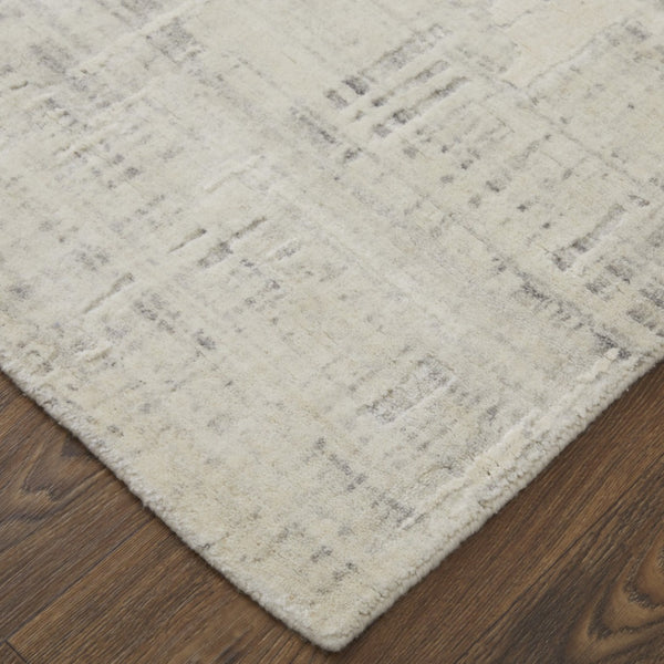 HomeRoots 3' Hand-Woven Ivory and Gray Abstract Area Rug - Unique, Cozy, and Perfect for Modern Interiors 4' X 6' 566922