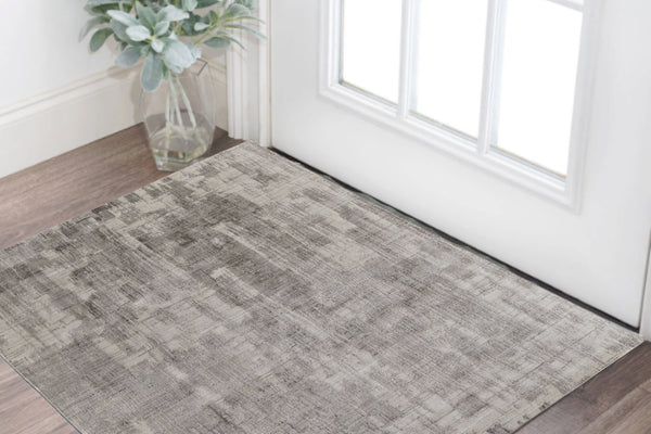 HomeRoots 3' Gray and Ivory Abstract Hand-Woven Area Rug - Artisan Crafted Elegance for Modern Interiors 3' X 5' 566960