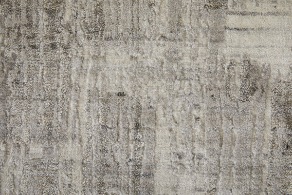 HomeRoots 3' Gray and Ivory Abstract Hand-Woven Area Rug - Artisan Crafted Elegance for Modern Interiors 2' X 3' 566966